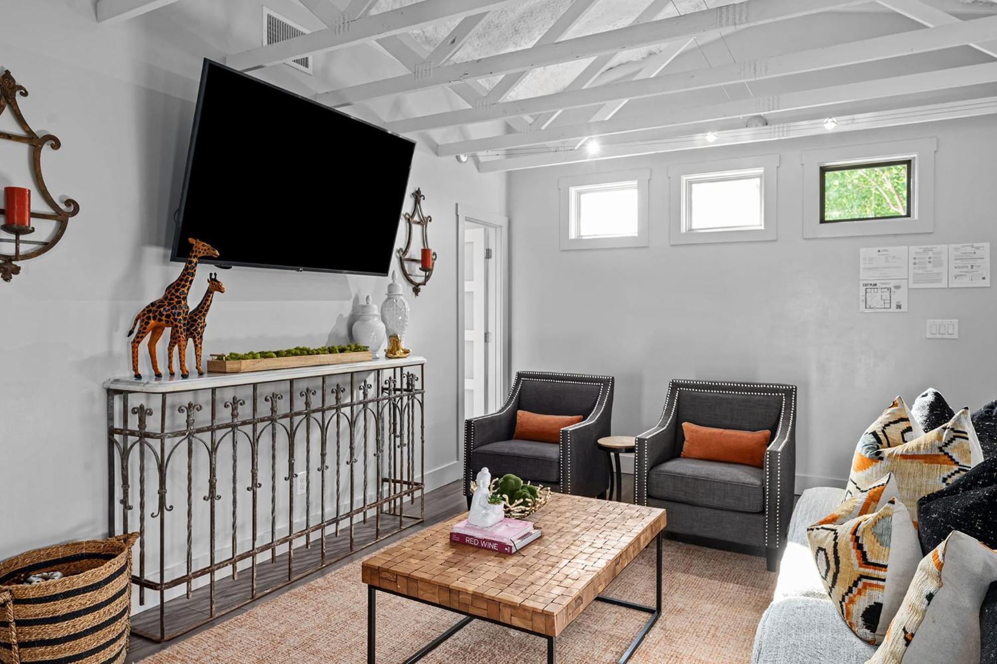 Claret House Full Kitchen And Private Hot Tub Villa Fredericksburg Eksteriør bilde